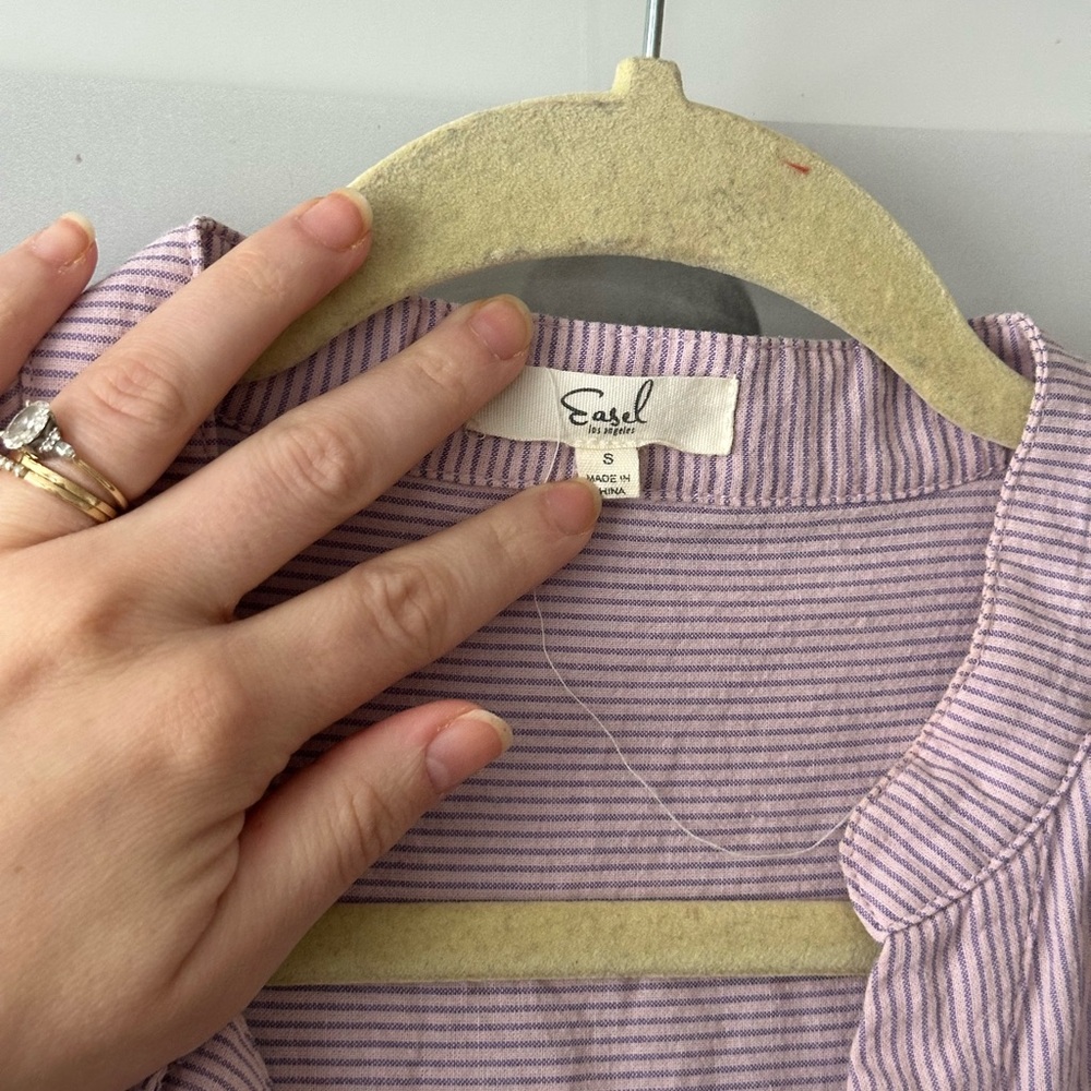 Lavender Ruffled Button-Down Dress - Picture 3 of 4